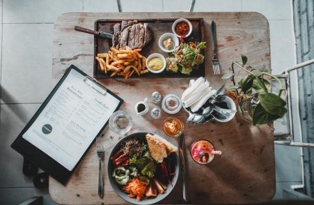 winking lizard menu pdf